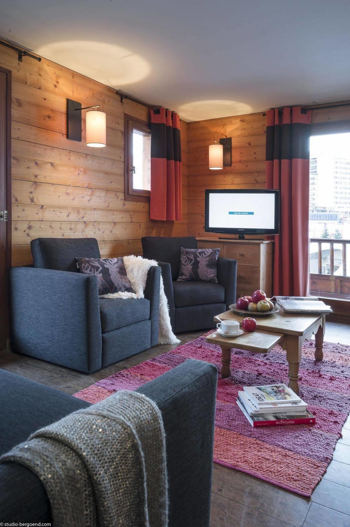 טיגנס Chalets Montana Planton מראה חיצוני תמונה
